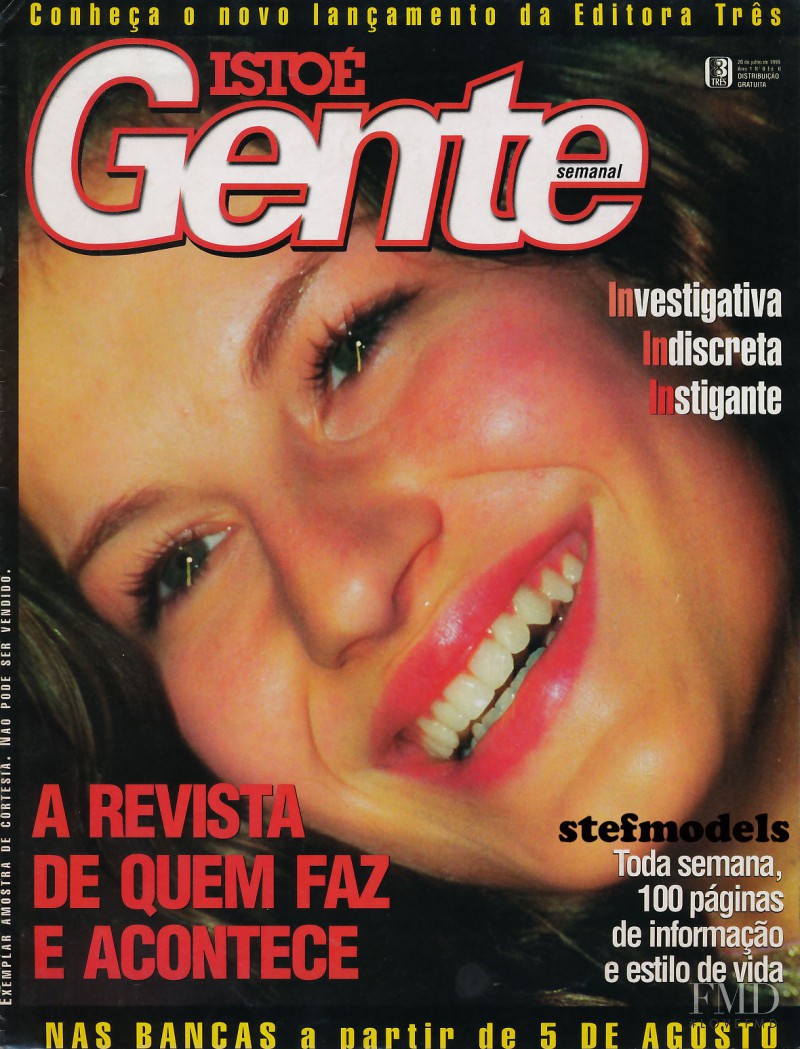 Gisele Bundchen featured on the ISTOÉ Platinum cover from June 1999