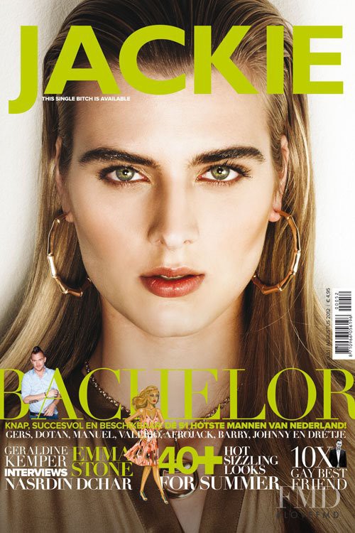 Tamara Slijkhuis Weijenberg featured on the Jackie Magazine cover from August 2012