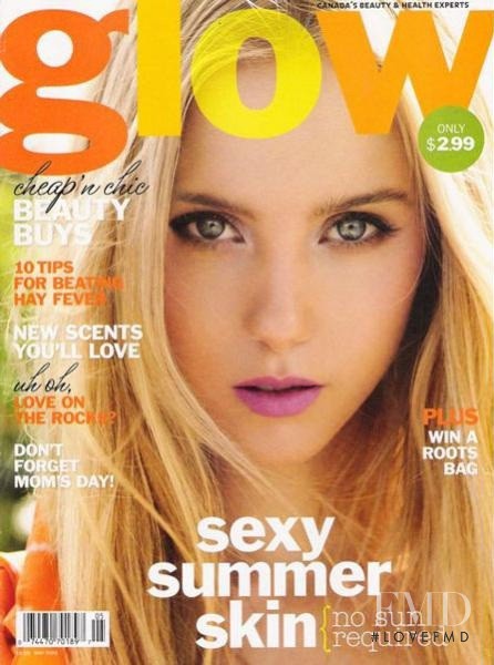 Simona McIntyre featured on the Glow cover from May 2009