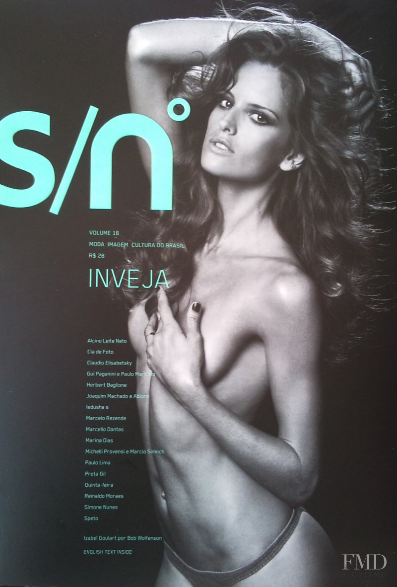 Izabel Goulart featured on the s/n° cover from August 2011