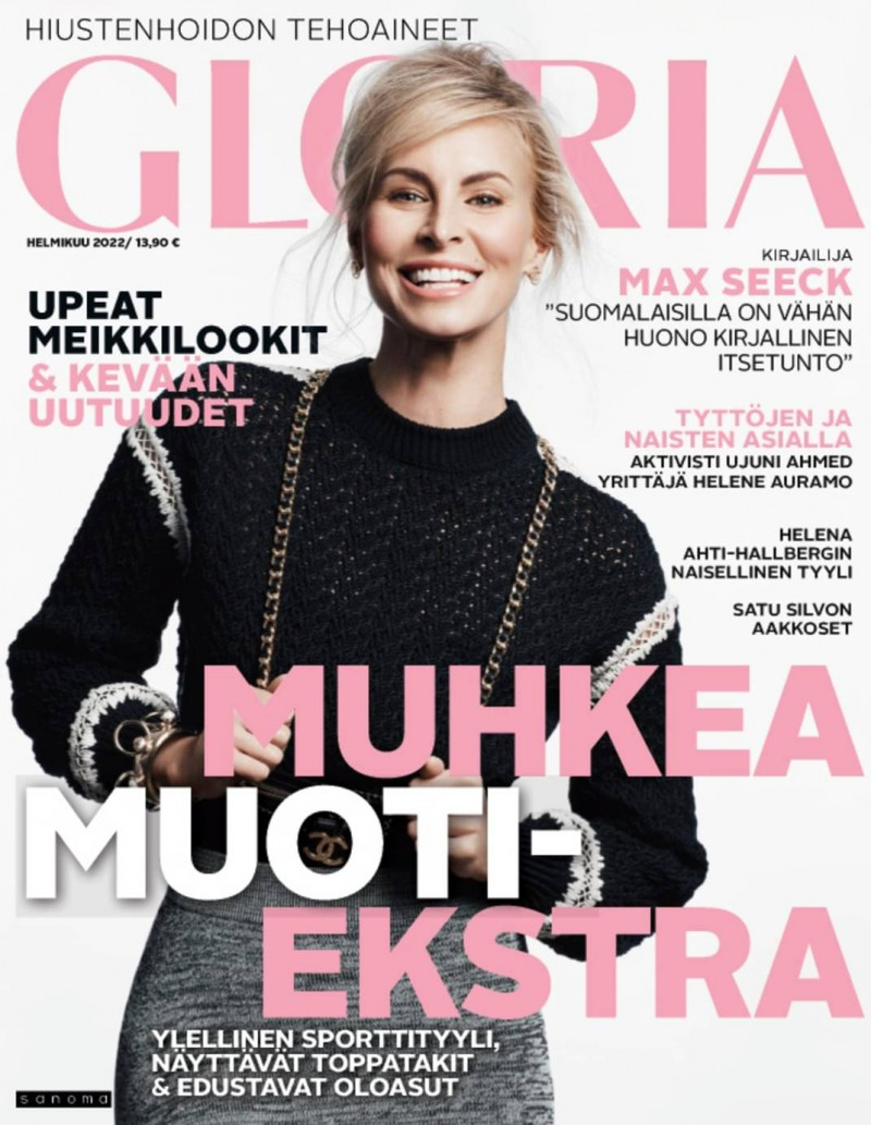 Niki Taylor featured on the Gloria Finland cover from February 2022