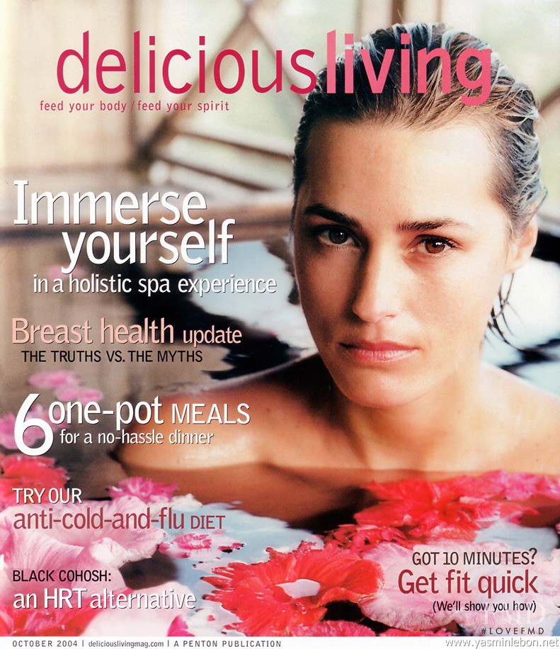 Yasmin Le Bon featured on the delicious living cover from October 2004