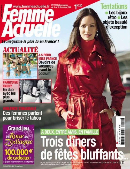  featured on the Femme Actuelle cover from December 2006