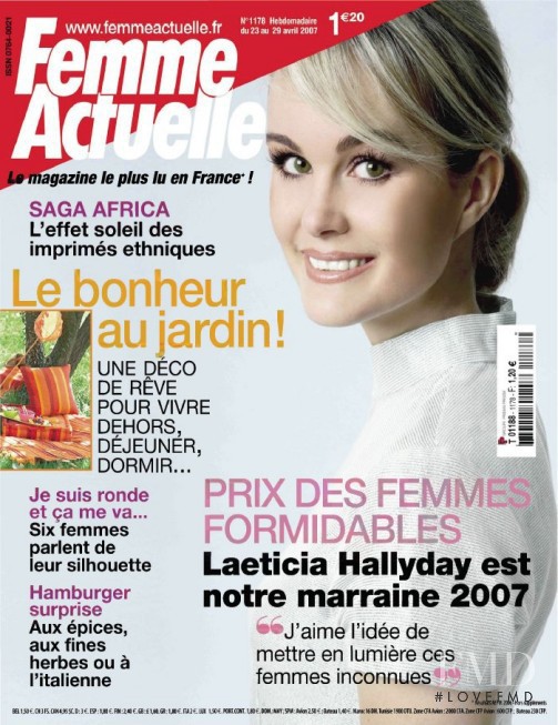  featured on the Femme Actuelle cover from April 2007