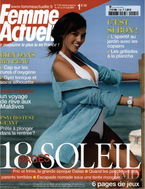 Helen Lindes featured on the Femme Actuelle cover from August 2007