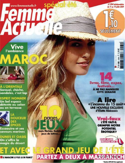  featured on the Femme Actuelle cover from July 2009