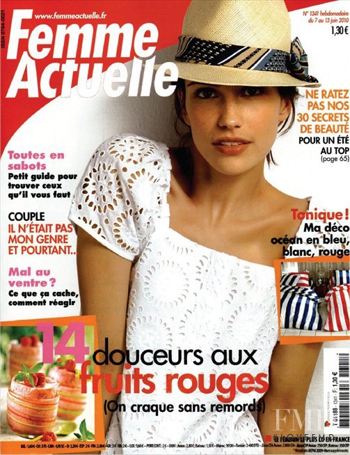  featured on the Femme Actuelle cover from June 2010