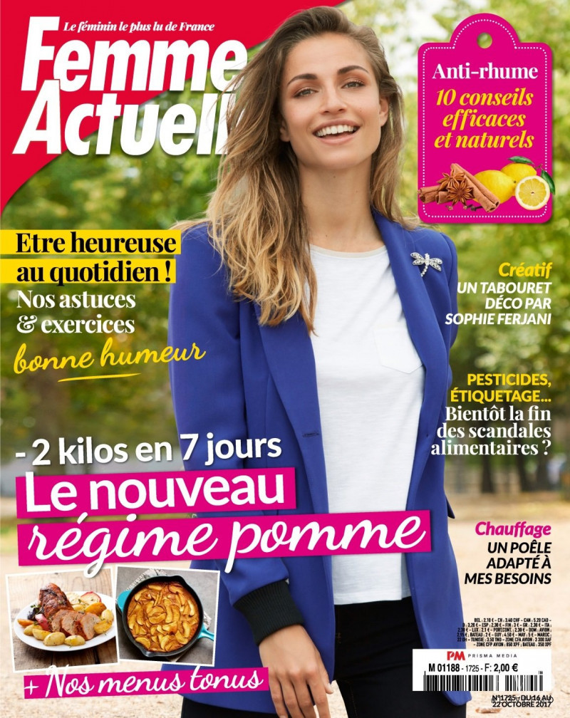 Aude-Jane Deville featured on the Femme Actuelle cover from October 2017