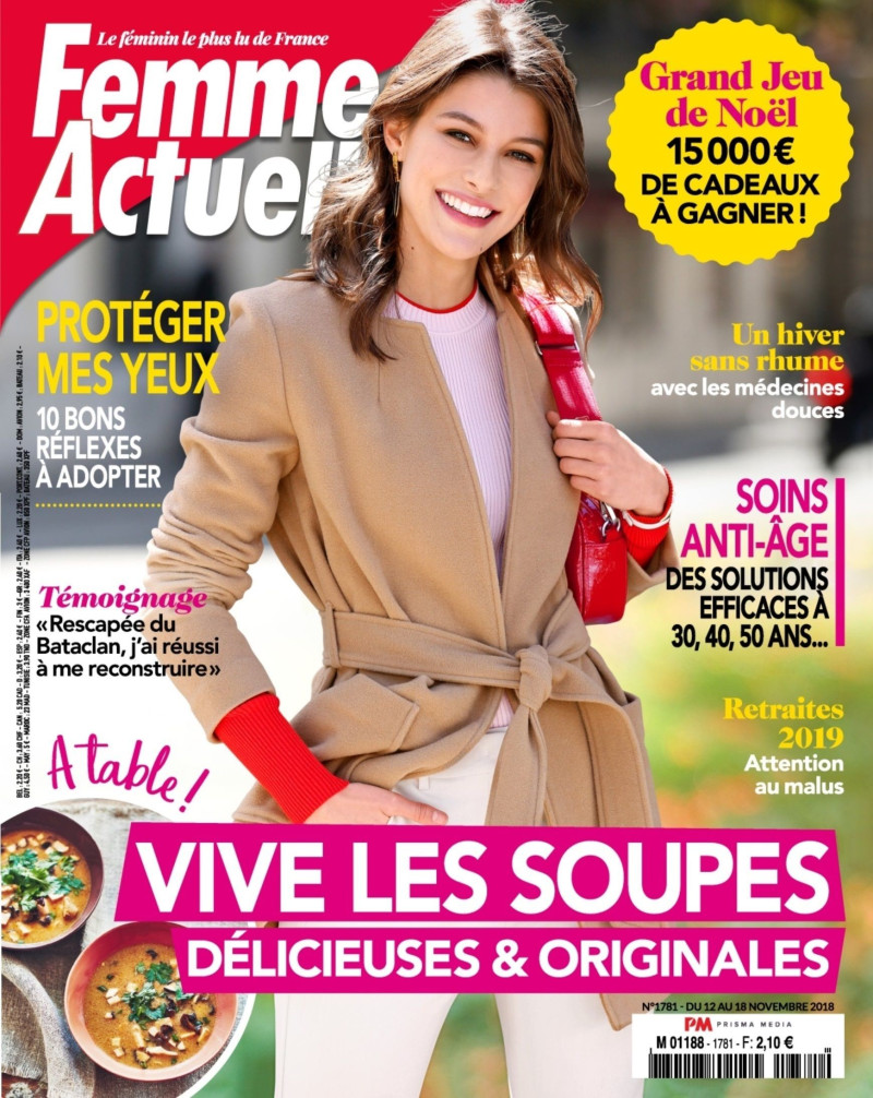 Stéphanie Thais Garcia featured on the Femme Actuelle cover from November 2018