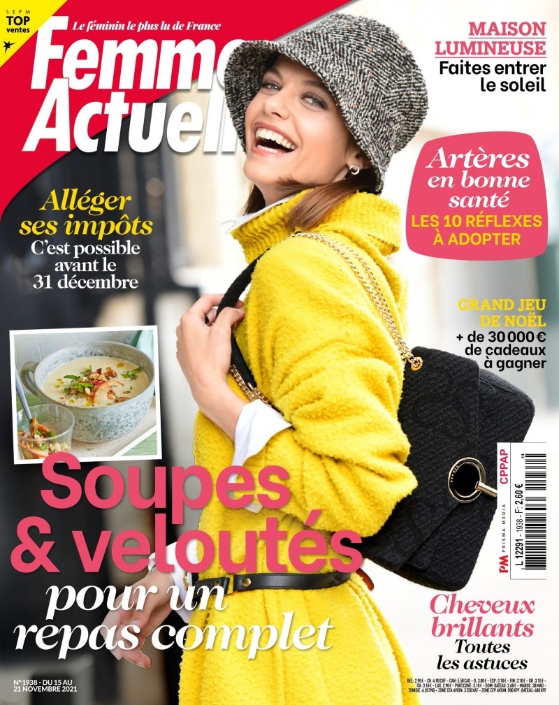 Anna Kindalova featured on the Femme Actuelle cover from November 2021