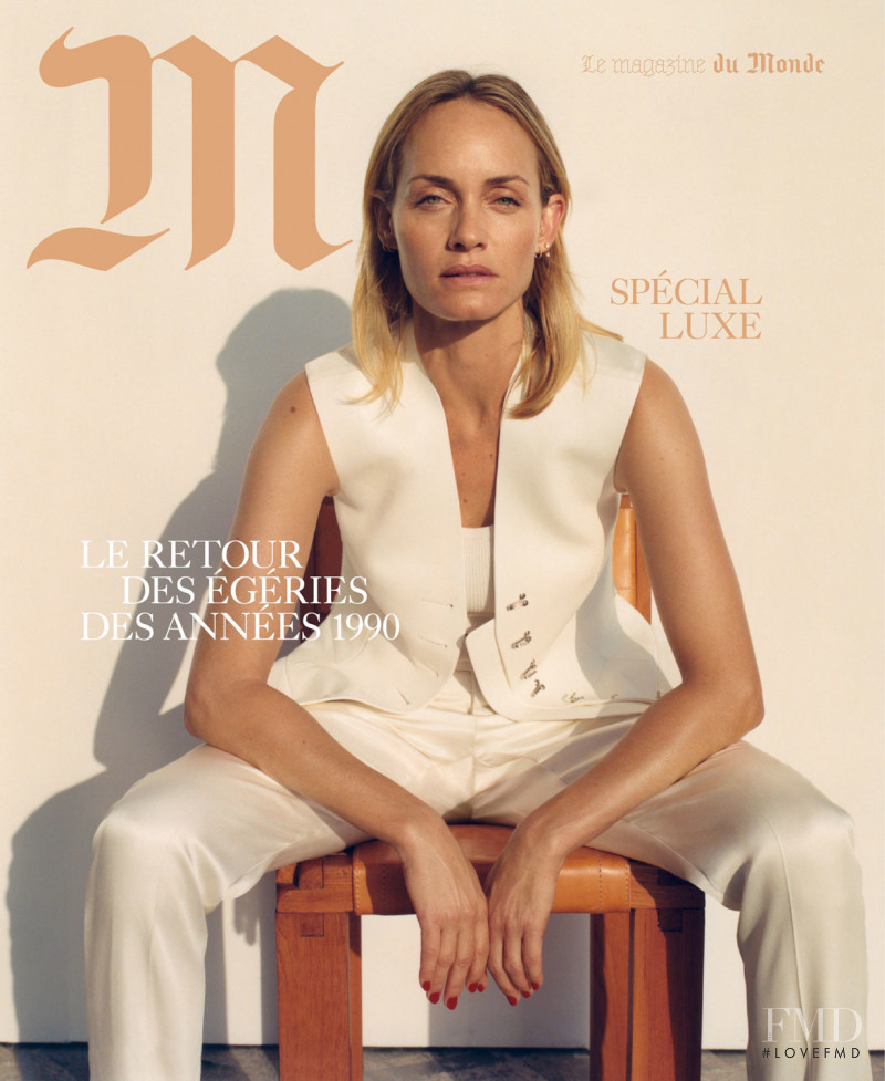 Amber Valletta featured on the M Le Monde cover from December 2017