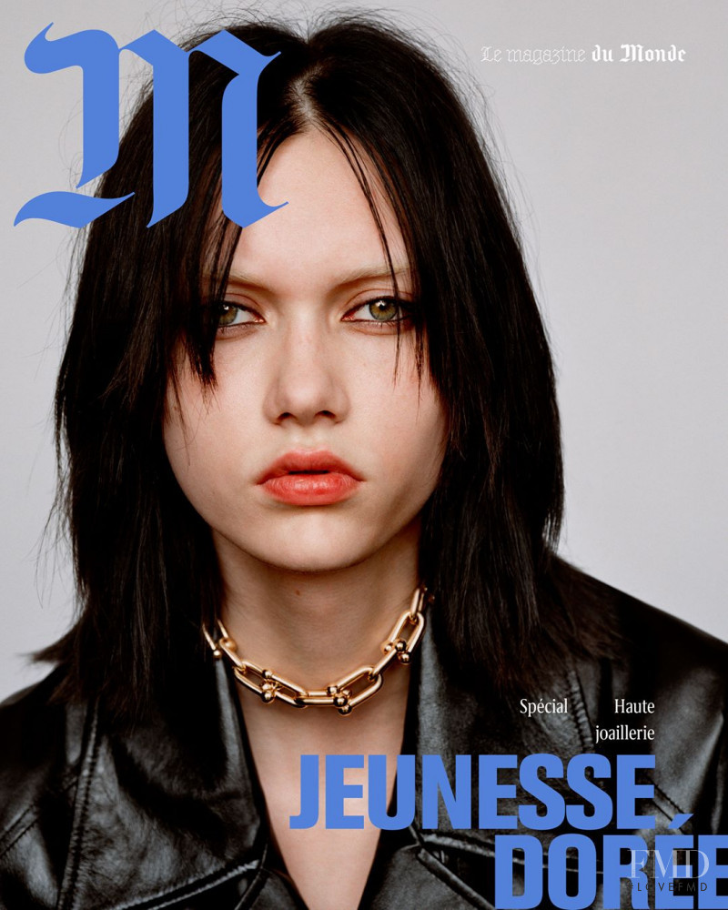 Sofia Steinberg featured on the M Le Monde cover from November 2018