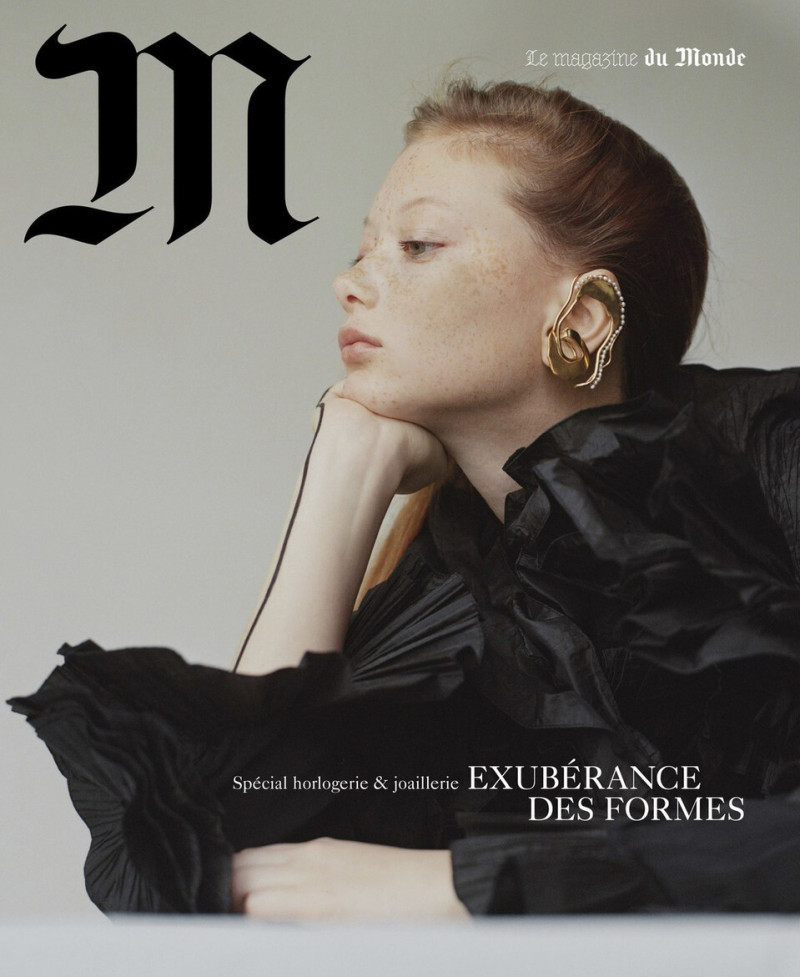 Sara Grace Wallerstedt featured on the M Le Monde cover from November 2018