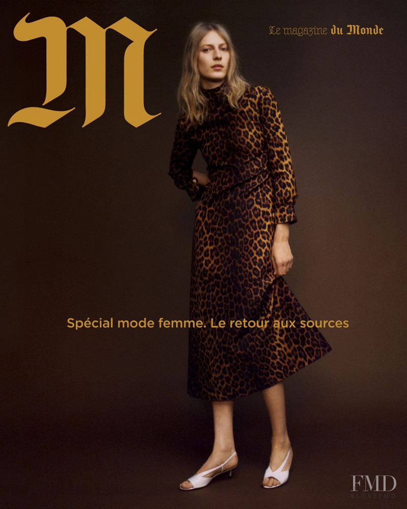 Julia Nobis featured on the M Le Monde cover from March 2019