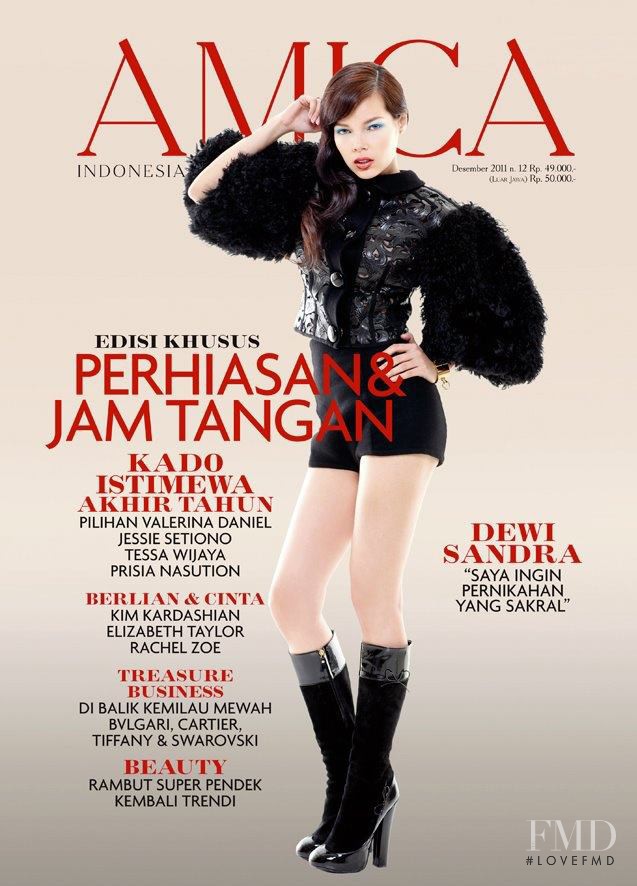 Dewi Sandra featured on the AMICA Indonesia cover from December 2011