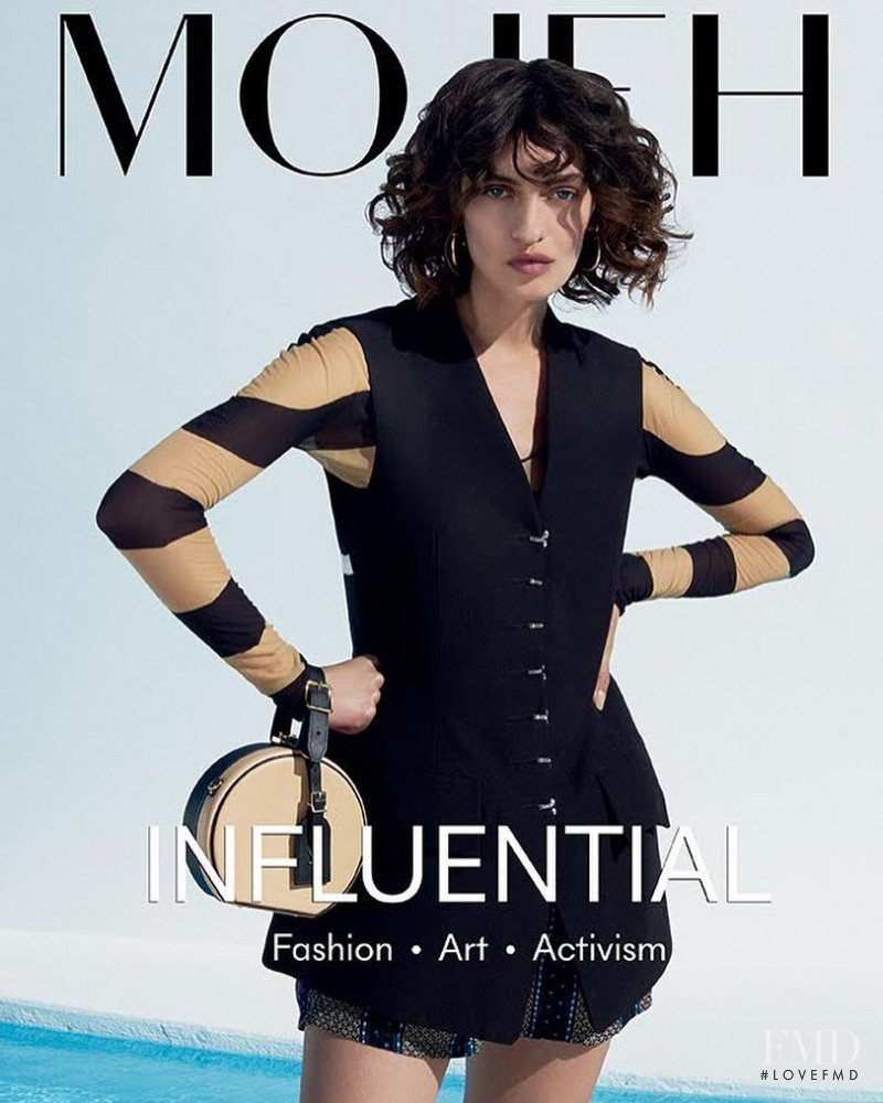 Marina Komesarovic featured on the MOJEH cover from April 2018