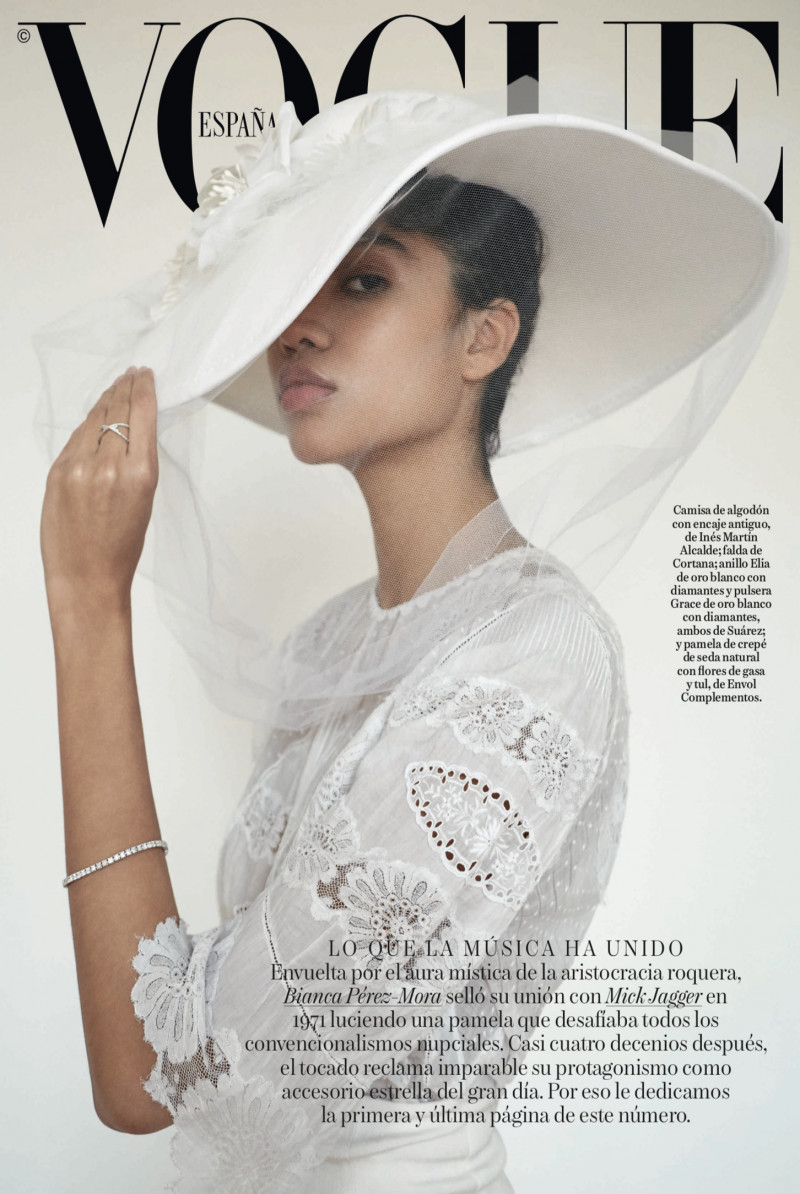 Alejandra du Sol featured on the Vogue Novias Spain cover from April 2019