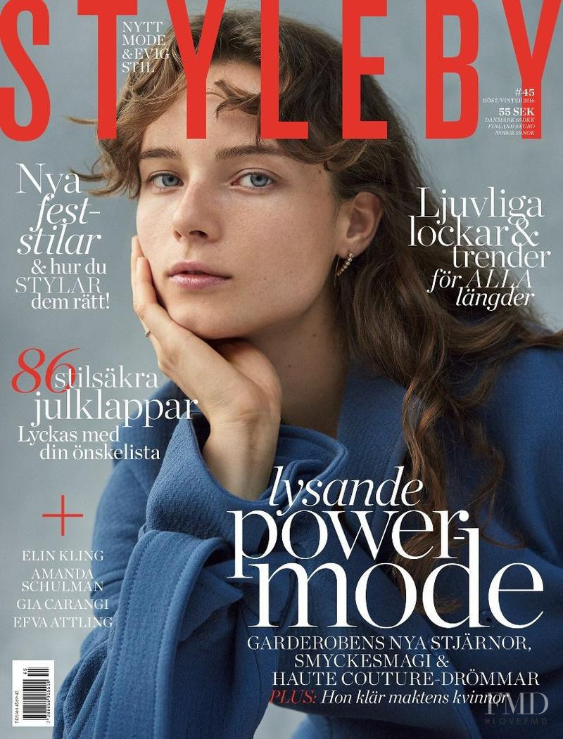 Anna de Rijk featured on the Styleby cover from November 2016