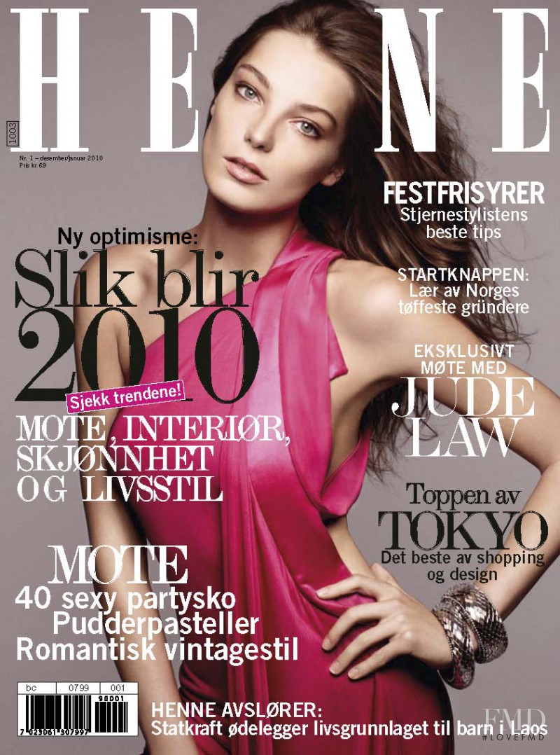 Daria Werbowy featured on the Henne cover from December 2009