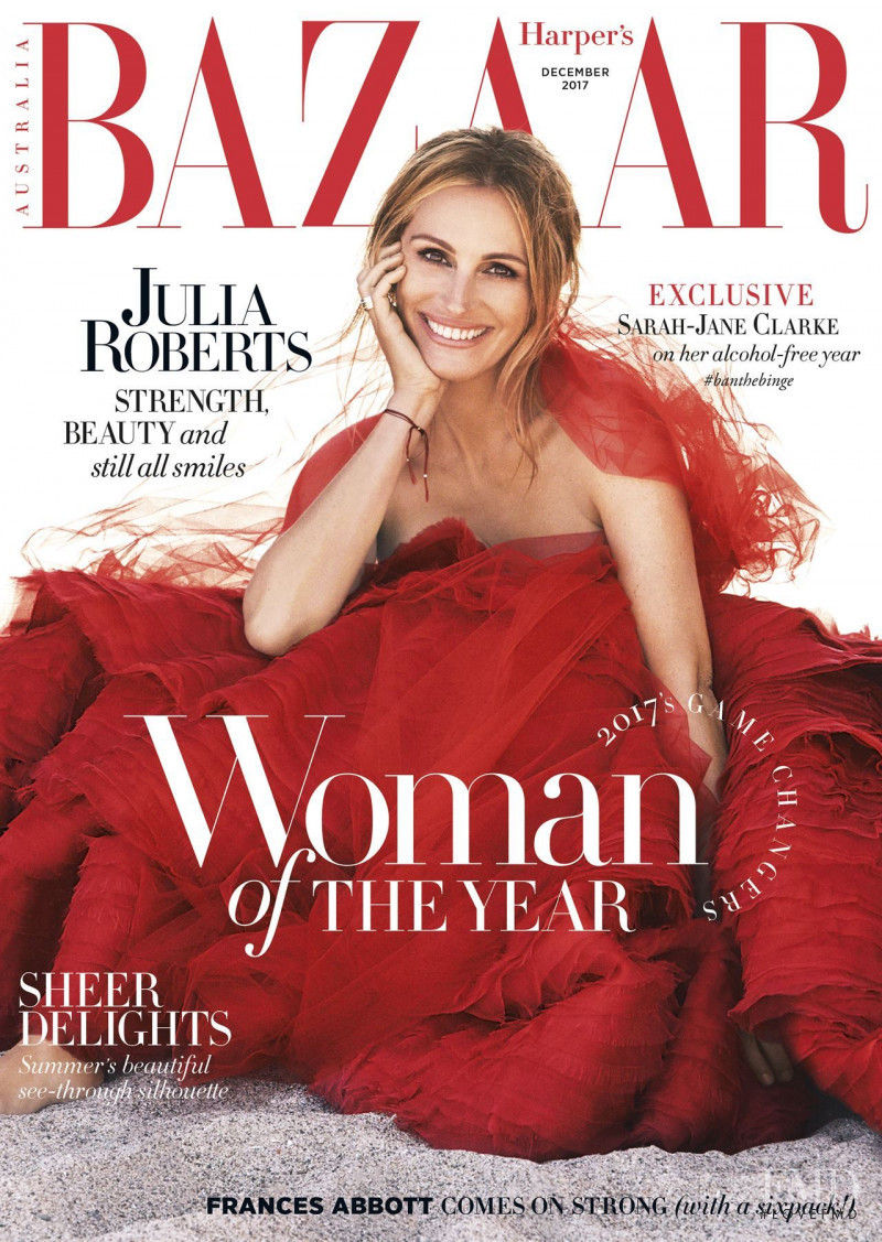 Julia Roberts featured on the Harper\'s Bazaar Australia cover from December 2017
