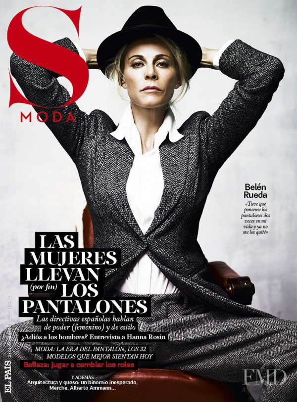 Belén Rueda featured on the S Moda cover from November 2012