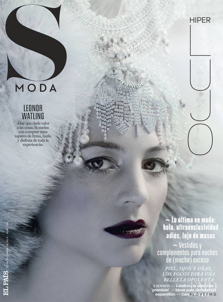 Leonor Watling featured on the S Moda cover from December 2013