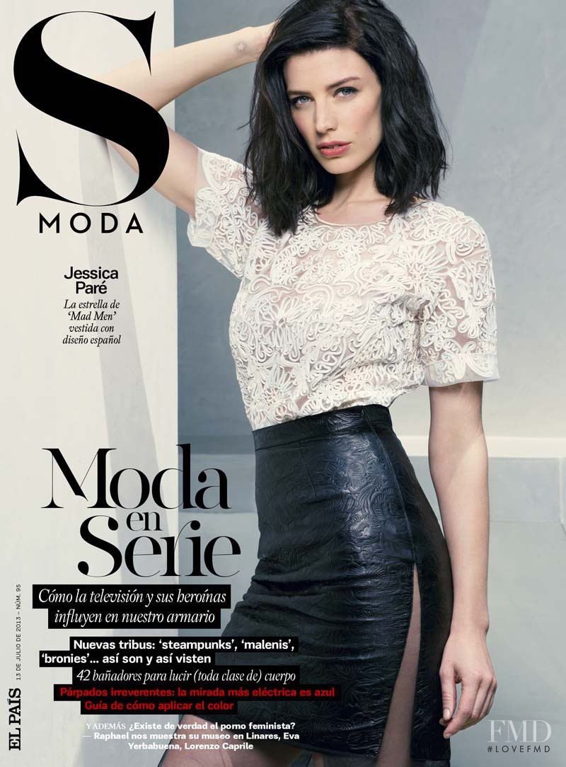 Jessica Paré featured on the S Moda cover from July 2013