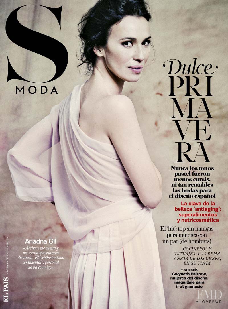 Ariadna Gil featured on the S Moda cover from May 2013