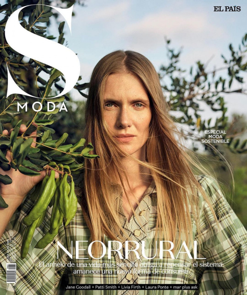 Romina Lanaro featured on the S Moda cover from July 2020