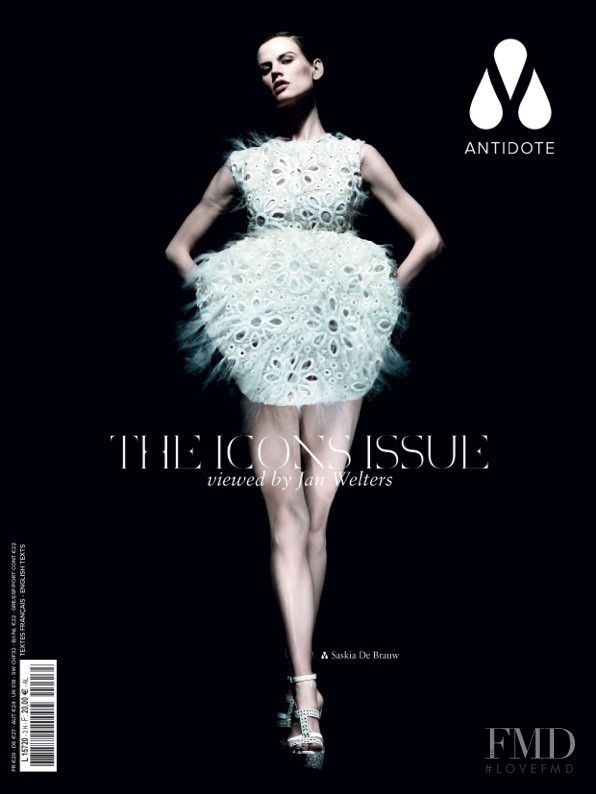 Saskia de Brauw featured on the Antidote cover from May 2012