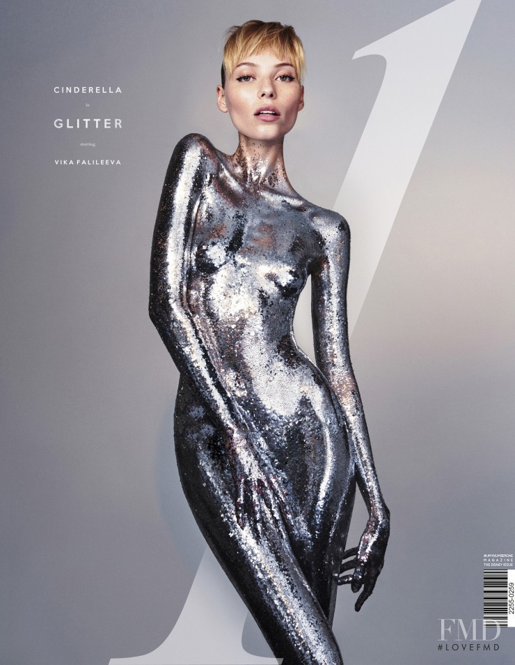 Vika Falileeva featured on the UmnO cover from September 2015