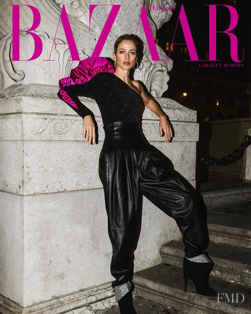 Carolyn Murphy featured on the Harper\'s Bazaar Greece cover from December 2018