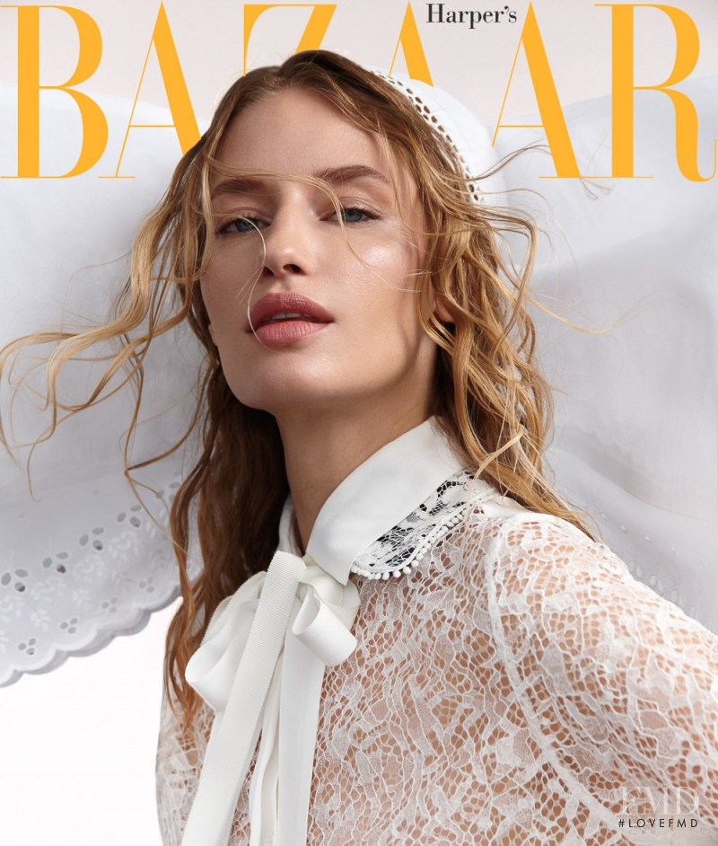 Linda Vojtova featured on the Harper\'s Bazaar Czech cover from October 2018