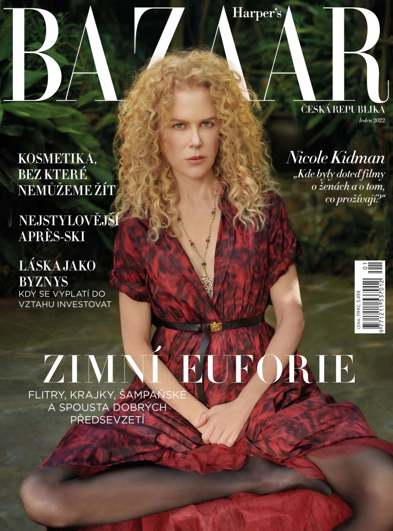 Nicole Kidman featured on the Harper\'s Bazaar Czech cover from January 2022