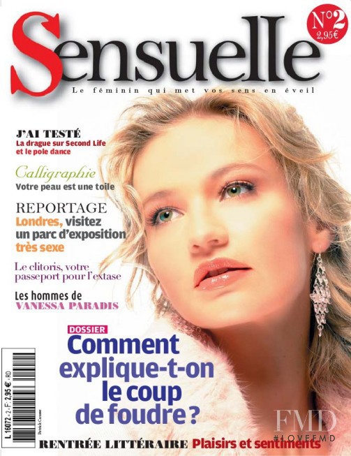  featured on the Sensuelle cover from October 2007