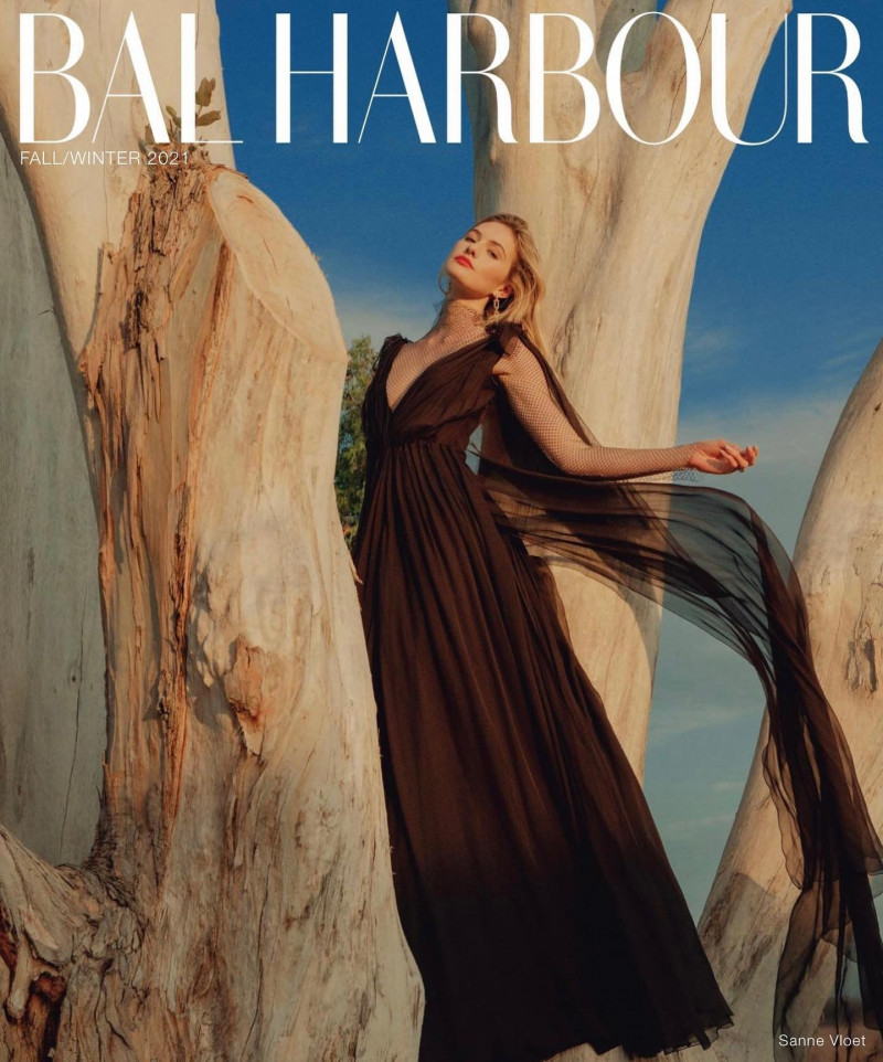 Sanne Vloet featured on the Bal Harbour cover from September 2021