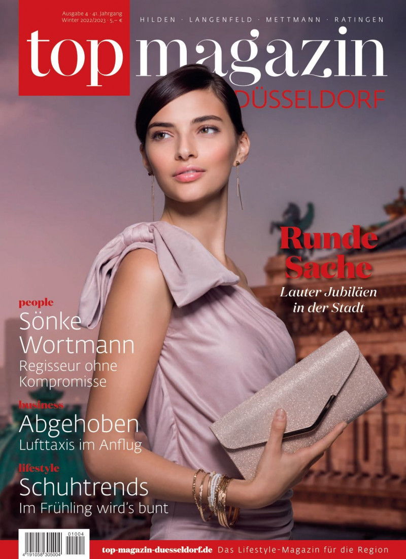  featured on the Top Magazin cover from December 2022