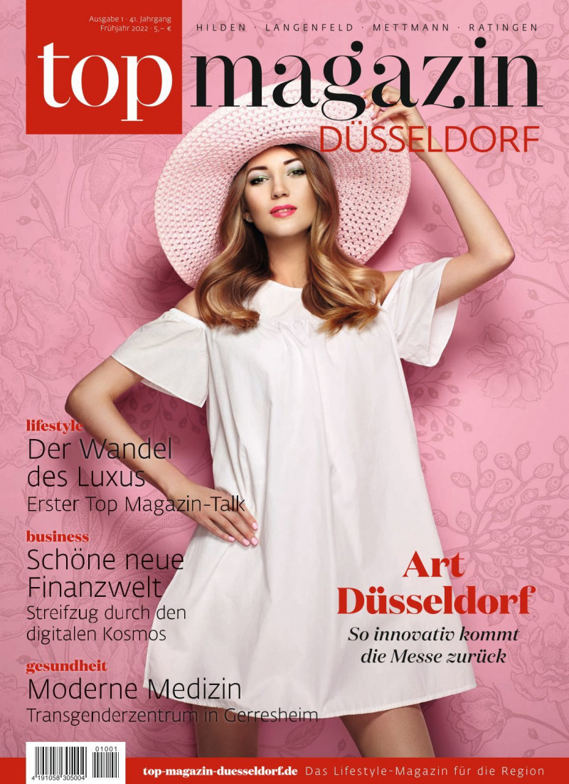  featured on the Top Magazin cover from March 2022