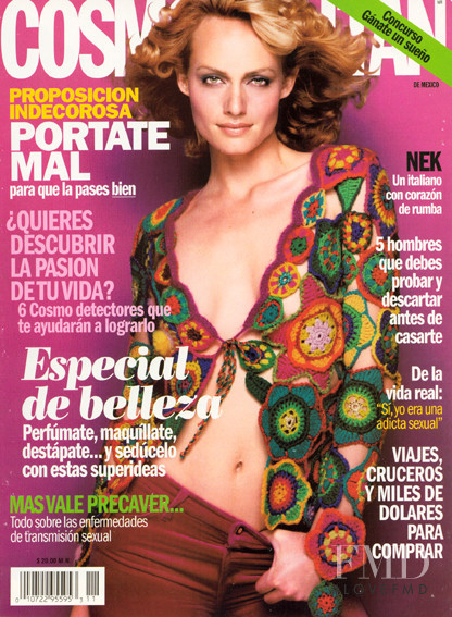 Amber Valletta featured on the Cosmopolitan Mexico cover from November 2000
