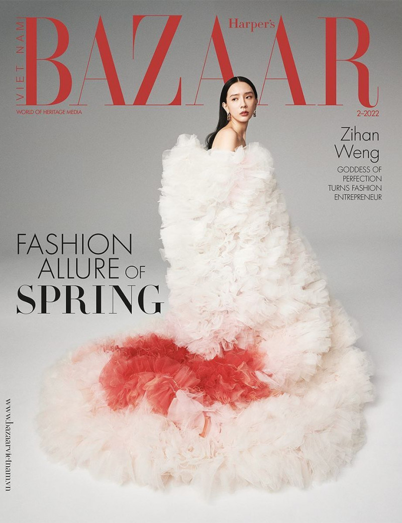  featured on the Harper\'s Bazaar Vietnam cover from February 2022