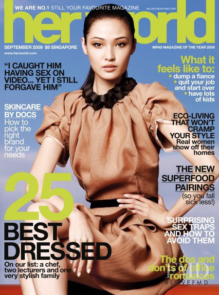 Xiao Wang (I) featured on the Her World Singapore cover from September 2009