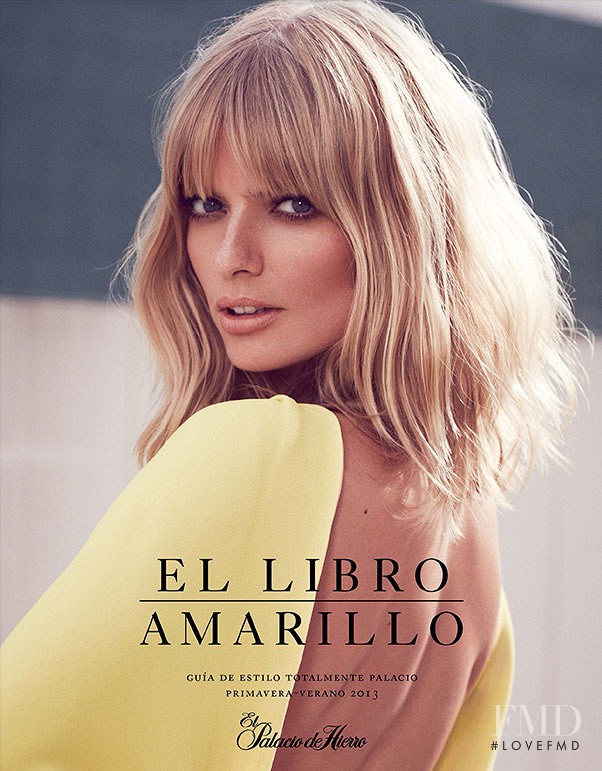 Julia Stegner featured on the El Libro Amarillo  cover from March 2013