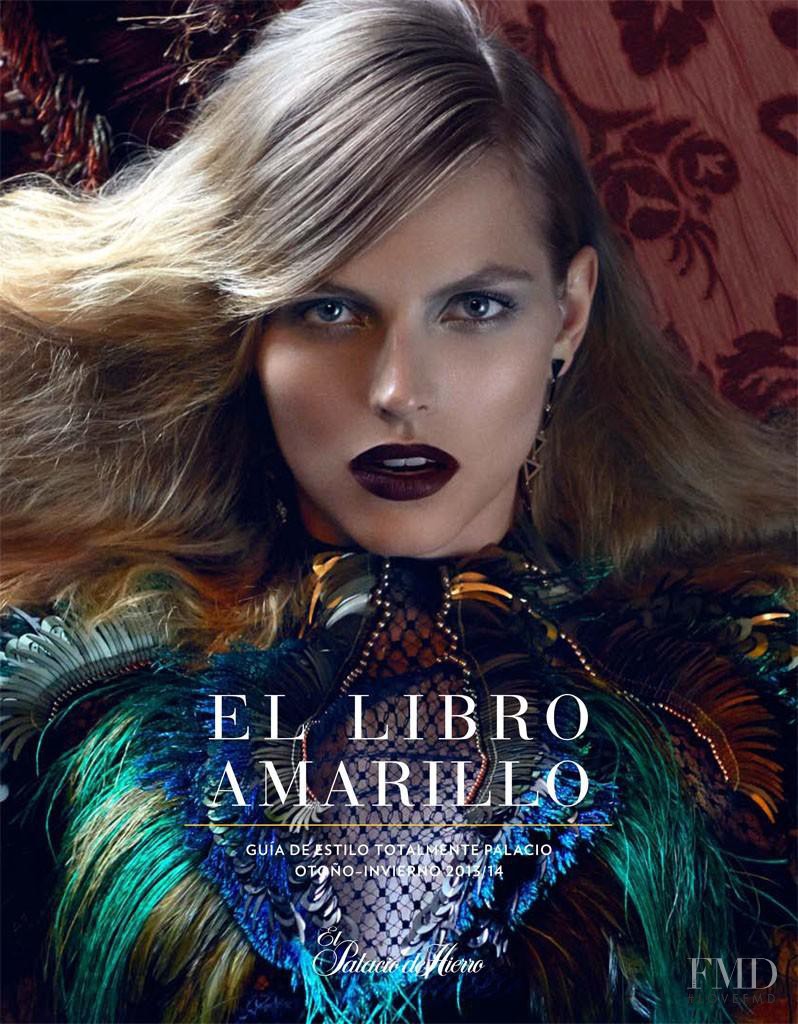 Karlina Caune featured on the El Libro Amarillo  cover from September 2013