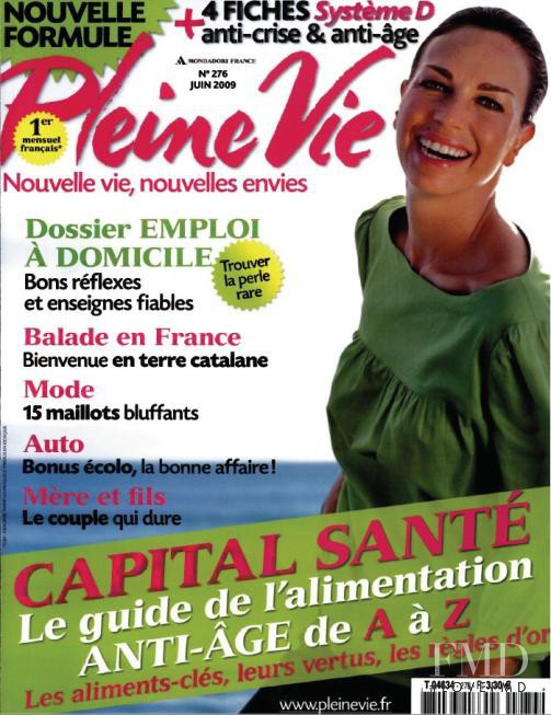  featured on the Pleine Vie cover from June 2009