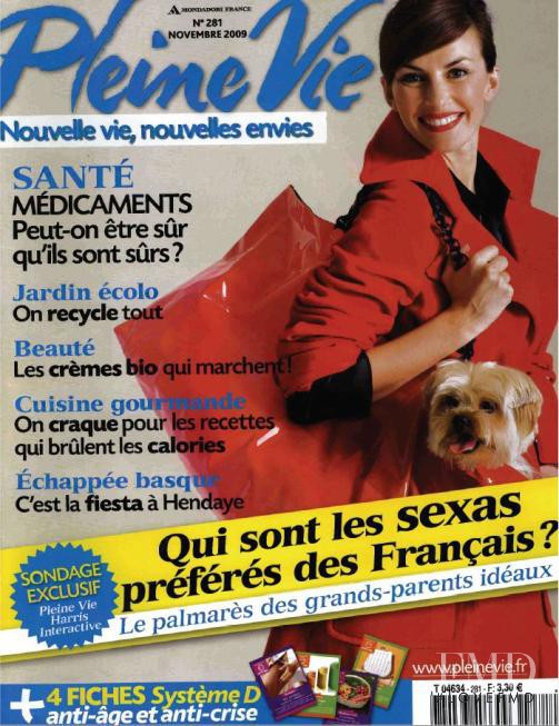  featured on the Pleine Vie cover from November 2009