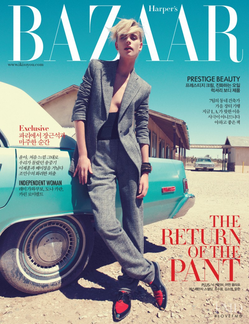 Milou van Groesen featured on the Harper\'s Bazaar Korea cover from October 2012