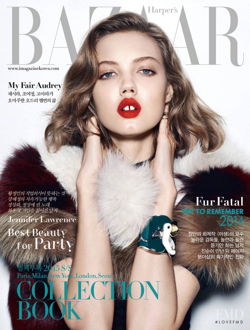 Lindsey Wixson featured on the Harper\'s Bazaar Korea cover from December 2014