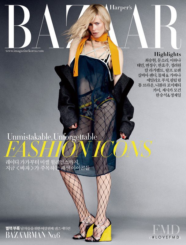 Claudia Schiffer featured on the Harper\'s Bazaar Korea cover from September 2014