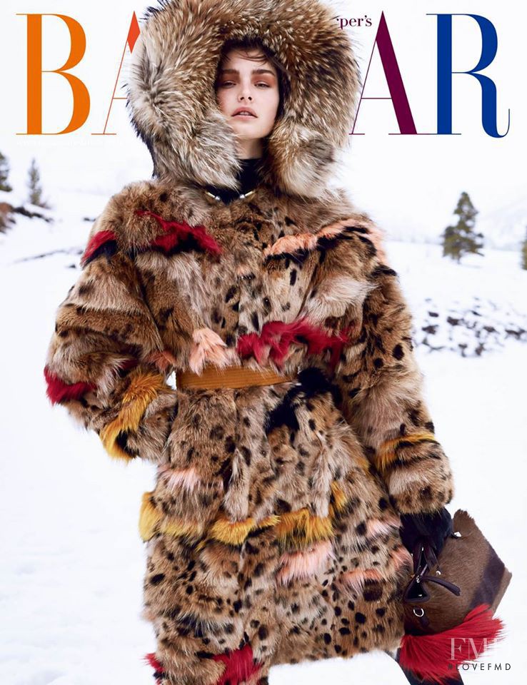  featured on the Harper\'s Bazaar Korea cover from January 2015