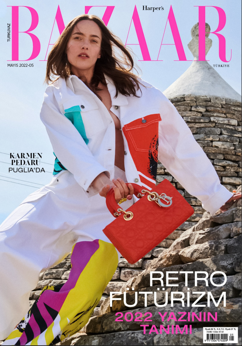 Karmen Pedaru featured on the Harper\'s Bazaar Turkey cover from May 2022